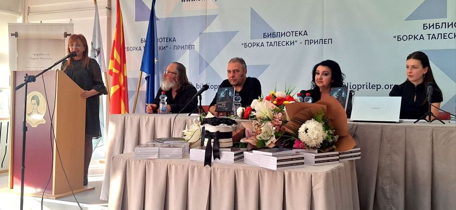 „ЗАМОКОТ НА АРДЕЉАН“ ПРОМОВИРАН ВО ПРИЛЕП – ГОТСКА ПРИКАЗНА ШТО ОСТАВА ТРАГА КАЈ ЧИТАТЕЛИТЕ