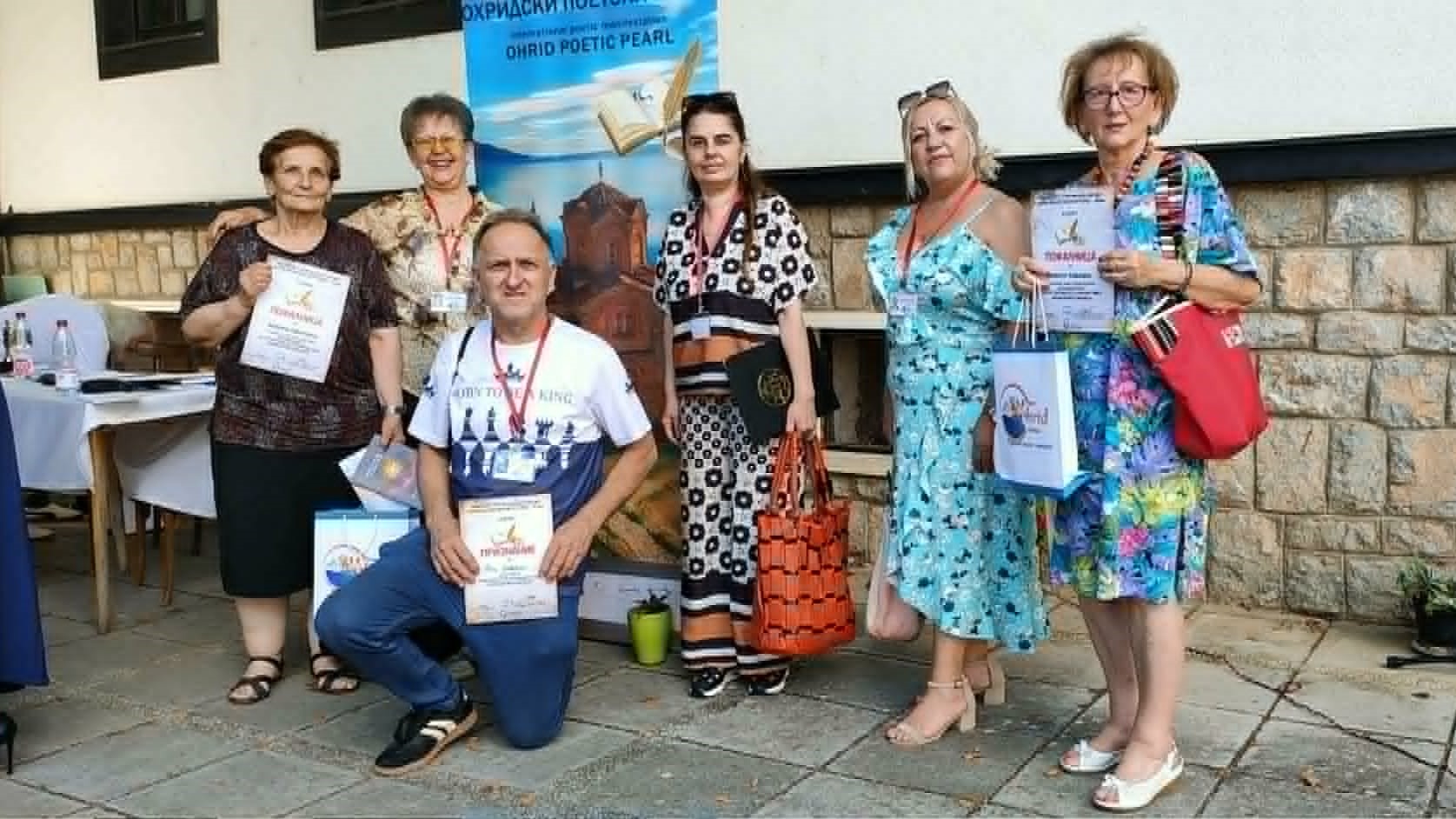 ПРИЛЕПСКИТЕ ПОЕТИ СО УСПЕШЕН НАСТАП НА XI МЕЃУНАРОДНА ПОЕТСКА МАНИФЕСТАЦИЈА „ОХРИДСКИ ПОЕТСКИ БИСЕР 2026“